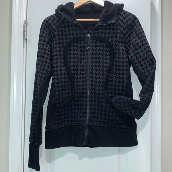 lululemon athletica Jackets & Blazers - LULULEMON BRAND NEW SIZE 10 ZIP UP HOODED FLEECE LINED JACKET